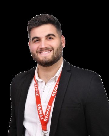 אורי נחום